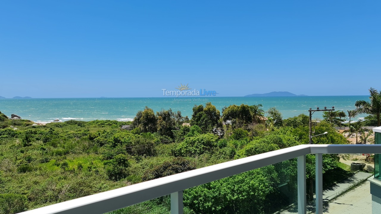 Apartamento para alquiler de vacaciones em Governador Celso Ramos (Praia das Cordas)