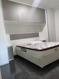 Linda casa 2 andares c/ Piscina e churrasqueira