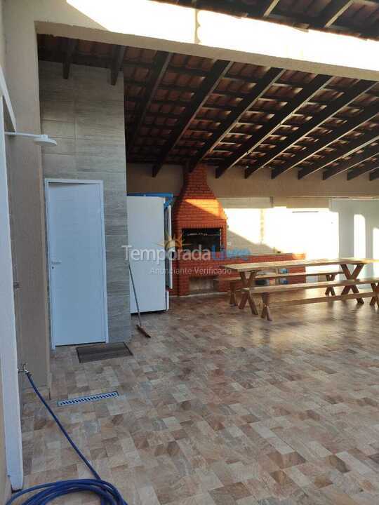 Casa para aluguel de temporada em Guarujá (Jardim Virgínia)