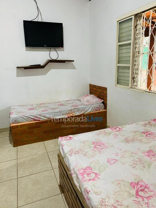 Granja para alquiler de vacaciones em Sete Lagoas (Serra de Santa Helena)