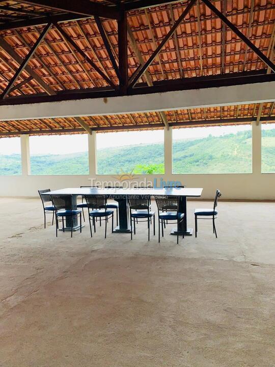 Granja para alquiler de vacaciones em Sete Lagoas (Serra de Santa Helena)