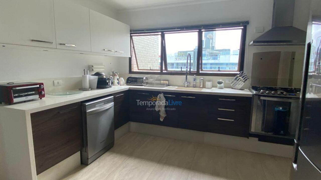 Apartment for vacation rental in Bertioga (Riviera de São Lourenço)
