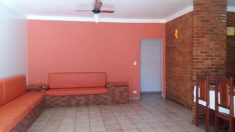 Casa Praia das Toninhas - Ubatuba SP - Acomoda 12 pessoas