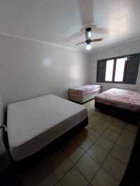 Casa Praia das Toninhas - Ubatuba SP - Acomoda 12 pessoas