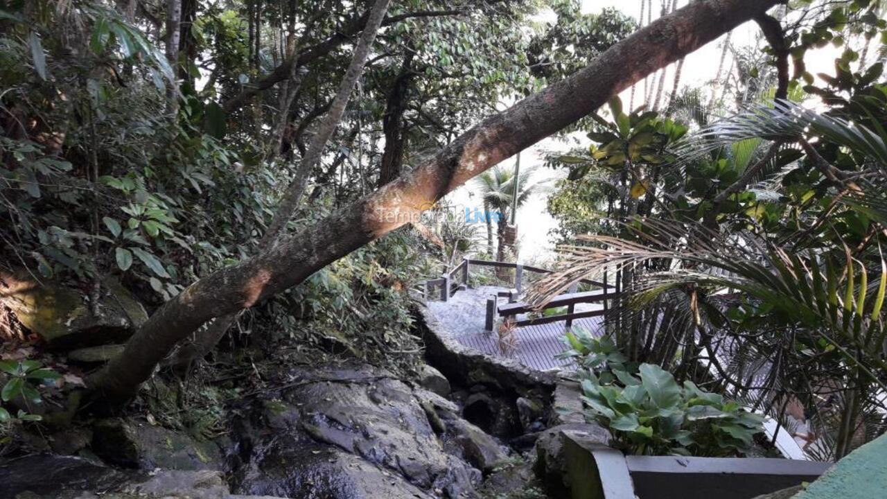 Casa para aluguel de temporada em Guarujá (Enseada)