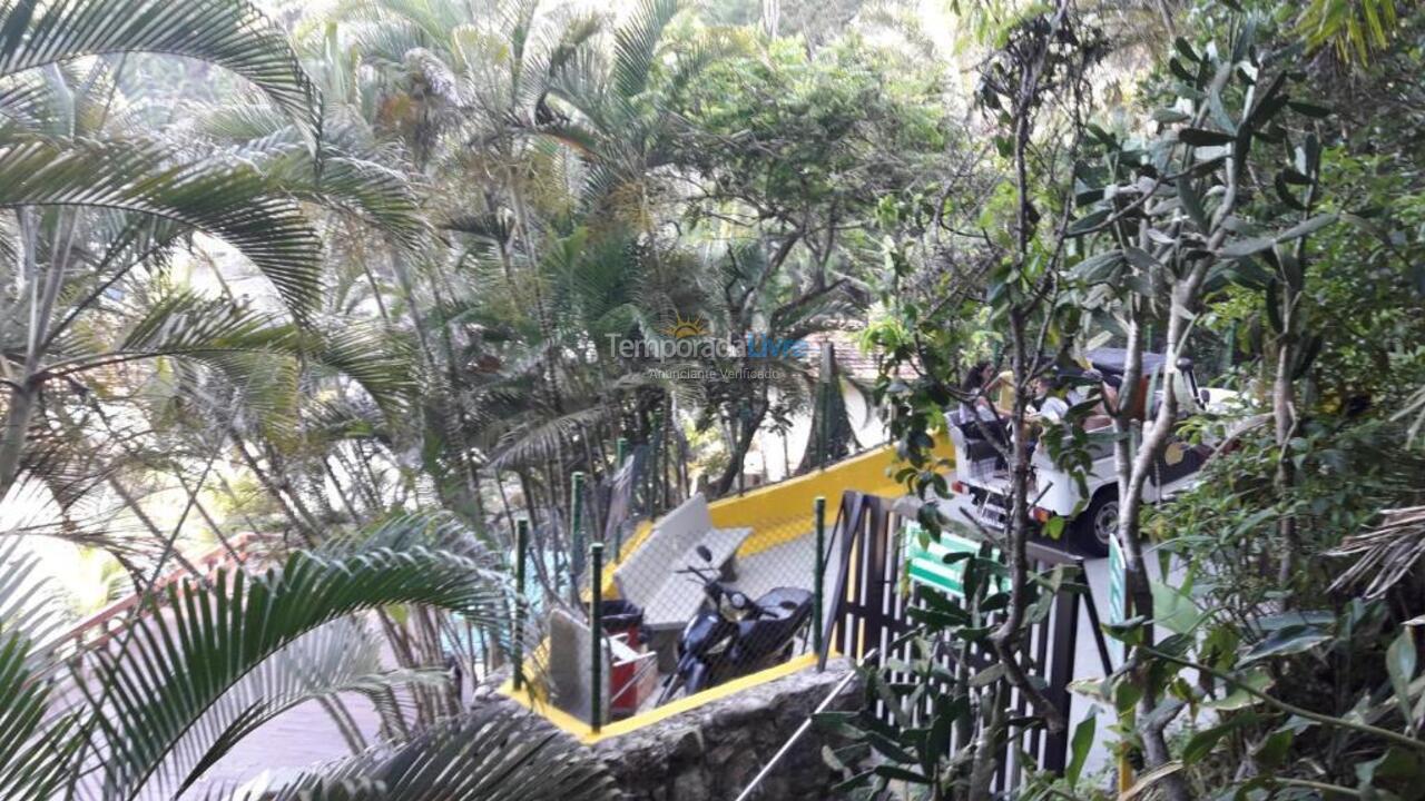 Casa para aluguel de temporada em Guarujá (Enseada)