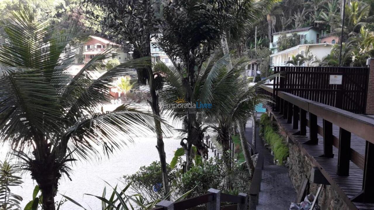 Casa para aluguel de temporada em Guarujá (Enseada)