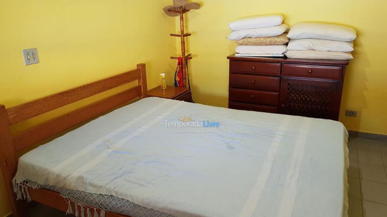 Casa para alquiler de vacaciones em Caraguatatuba (Massaguaçu)