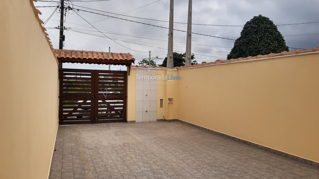 Casa para aluguel de temporada em Mongaguá (Florida Mirim)