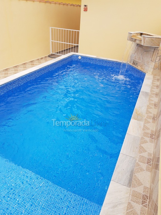 Casa para aluguel de temporada em Mongaguá (Florida Mirim)