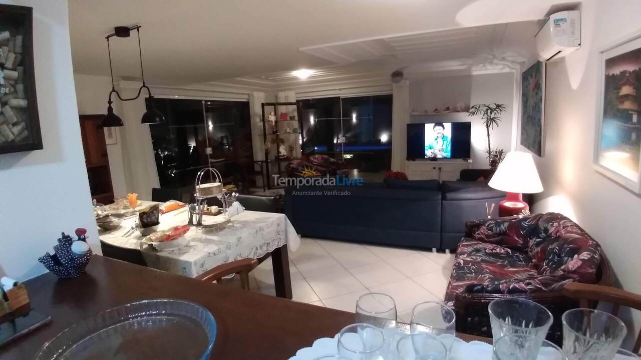 Casa para aluguel de temporada em Armação dos Búzios (Geribá)