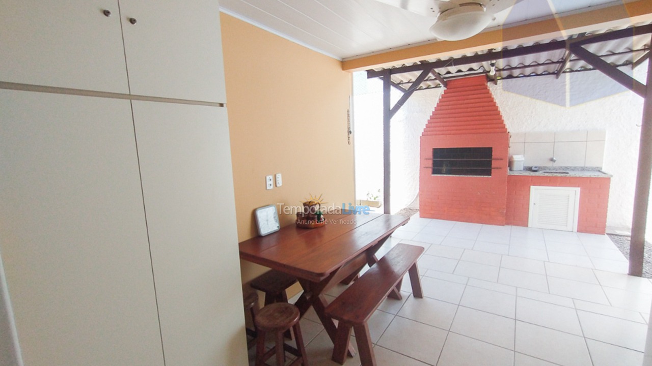 House for vacation rental in Florianópolis (Cachoeira do Bom Jesus)