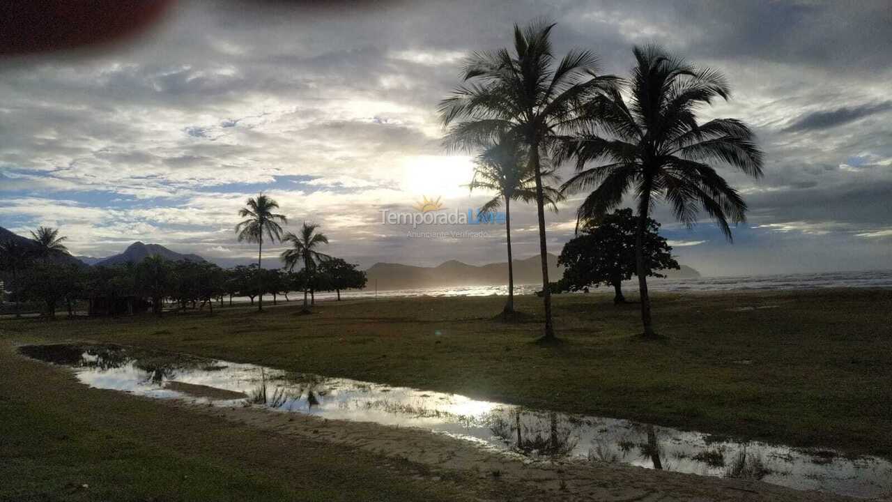 Casa para alquiler de vacaciones em Caraguatatuba (Massaguaçu)
