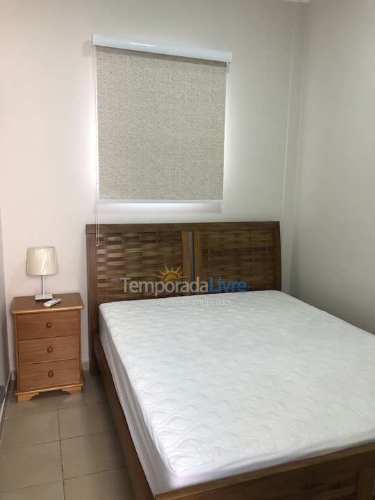 Apartamento para aluguel de temporada em Guarujá (Pitangueiras)