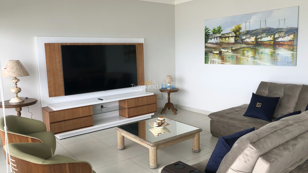 Apartamento para aluguel de temporada em Guarujá (Pitangueiras)