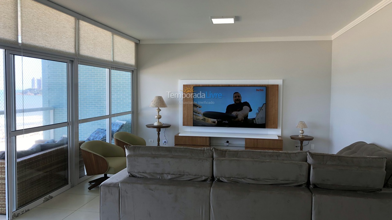 Apartamento para aluguel de temporada em Guarujá (Pitangueiras)