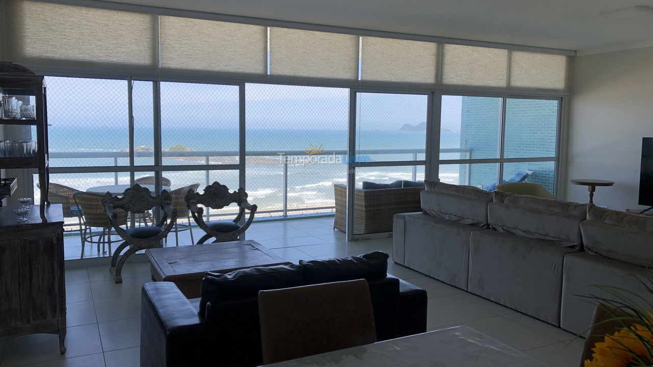 Apartamento para aluguel de temporada em Guarujá (Pitangueiras)