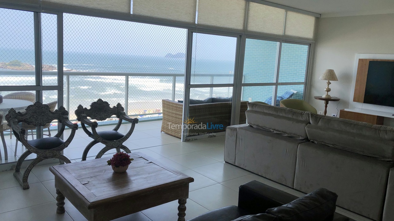 Apartamento para aluguel de temporada em Guarujá (Pitangueiras)