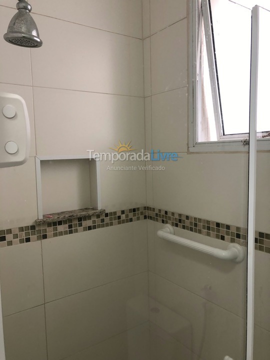 Apartamento para aluguel de temporada em Guarujá (Pitangueiras)