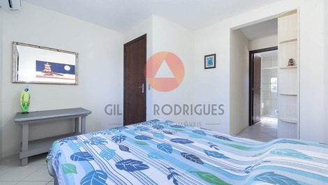 Casa com 4 dormitórios a 50 metros do mar