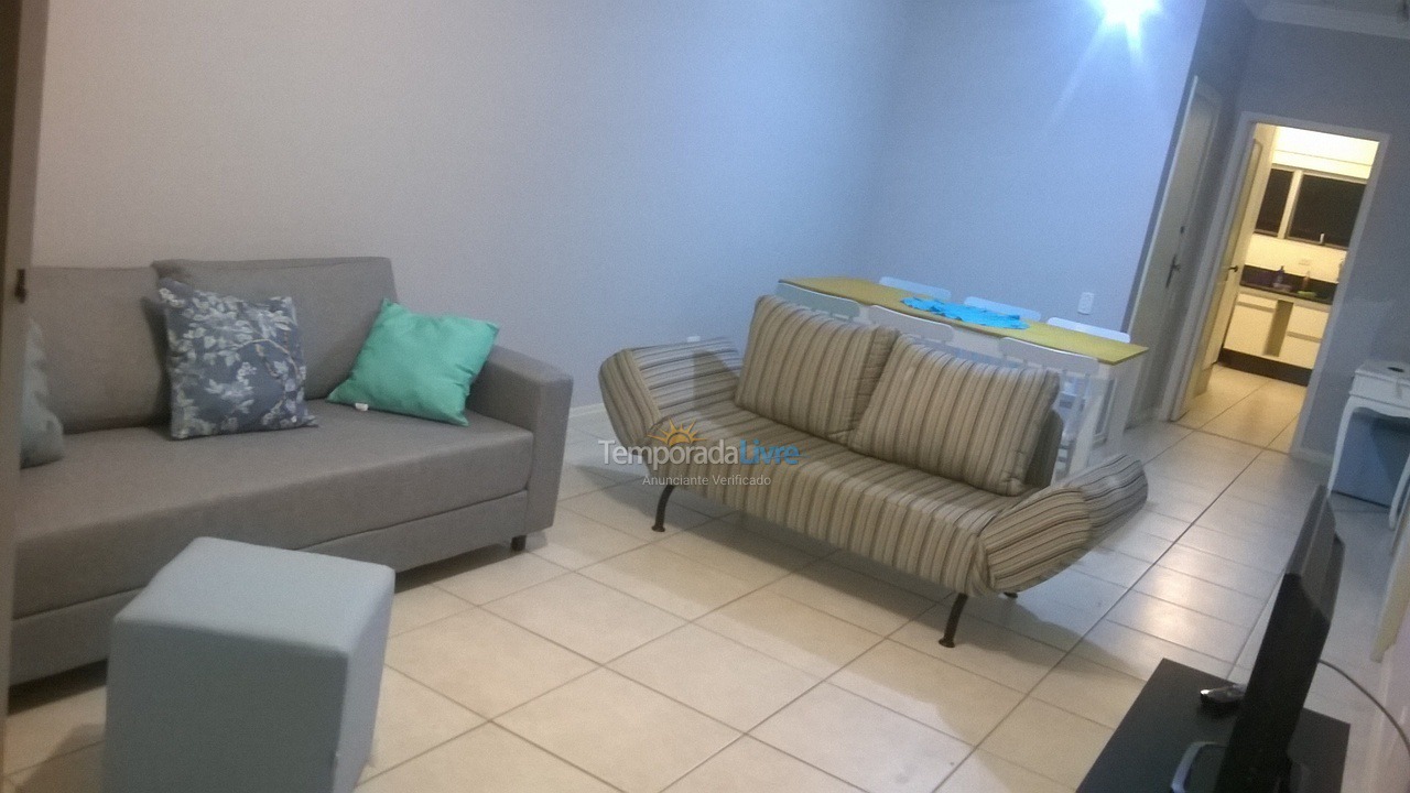 Apartamento para aluguel de temporada em Guarujá (Pitangueiras)