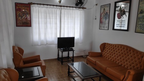 Casa muy cómoda en Ubatuba a 300 metros de la playa de Perequê Mirim