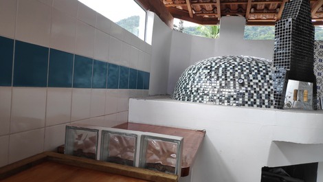 Casa muy cómoda en Ubatuba a 300 metros de la playa de Perequê Mirim