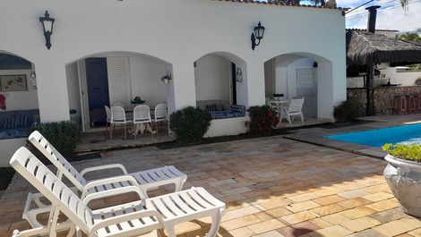 Paraíso en Jardim Acapulco, 5 habitaciones. 100m de la entrada