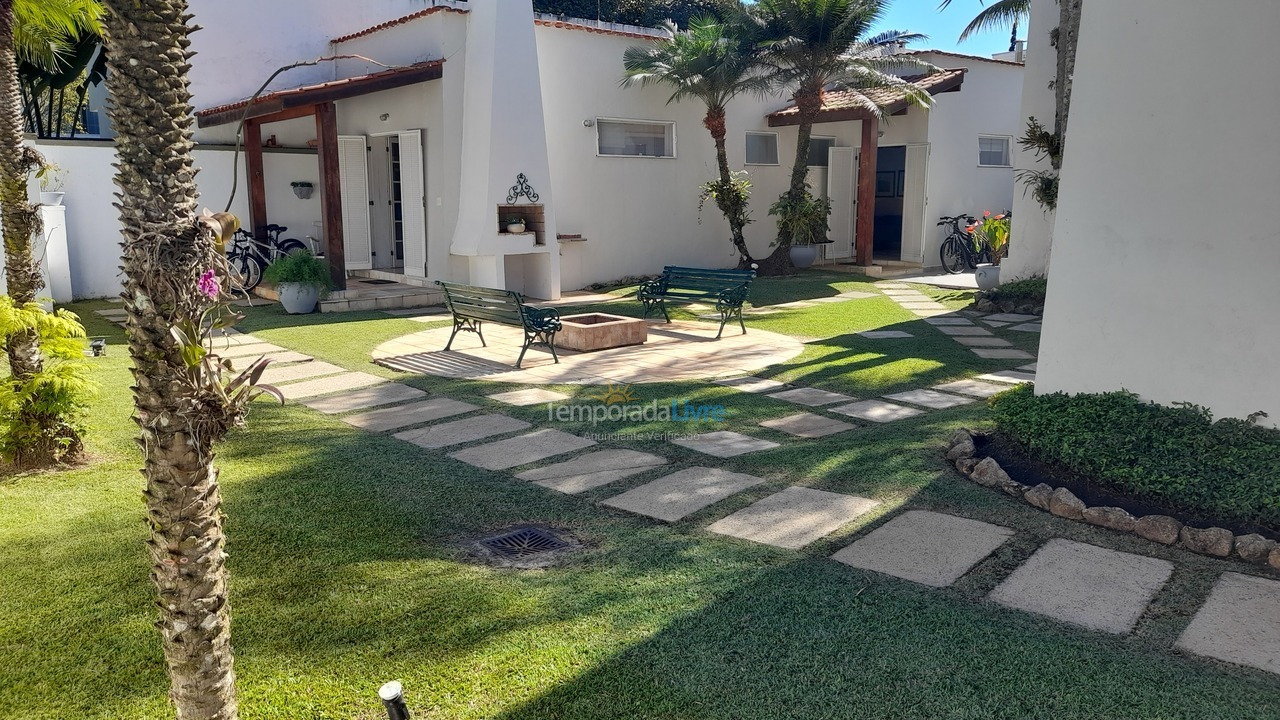 Casa para alquiler de vacaciones em Guarujá (Jardim Acapulco)
