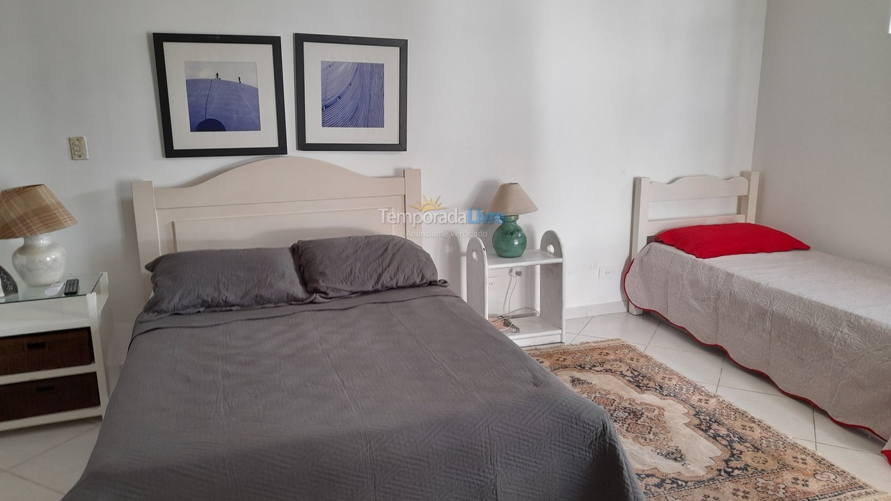 Casa para alquiler de vacaciones em Guarujá (Jardim Acapulco)