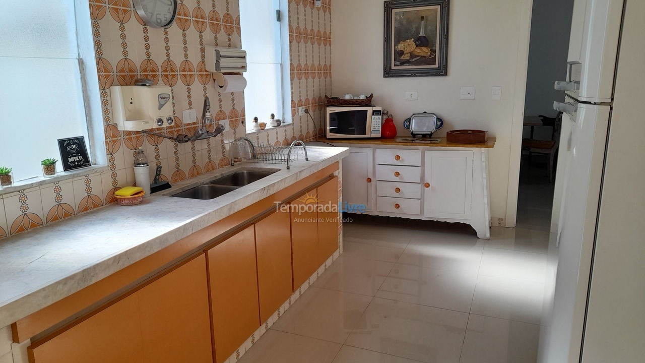 Casa para alquiler de vacaciones em Guarujá (Jardim Acapulco)