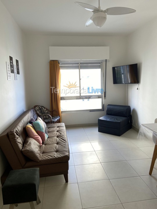 Apartamento para aluguel de temporada em Guarujá (Pitangueiras)