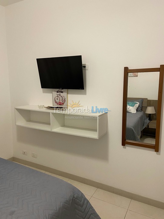 Apartamento para aluguel de temporada em Guarujá (Pitangueiras)