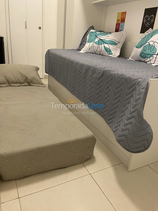 Apartamento para aluguel de temporada em Guarujá (Pitangueiras)