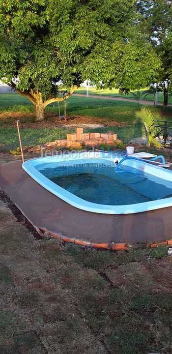 Casa para aluguel de temporada em Paranapanema (Condomínio Riviera de Santa Cristina Xiii)