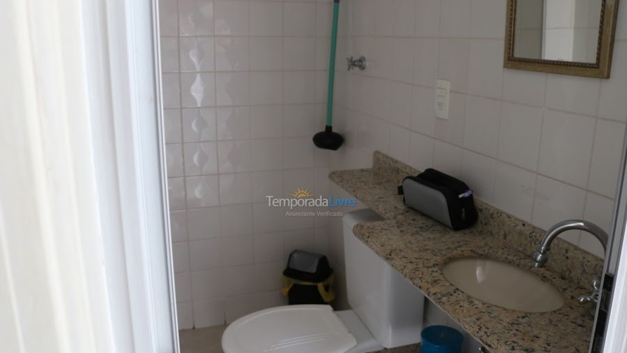 Apartamento para aluguel de temporada em Guarujá (Pitangueiras)