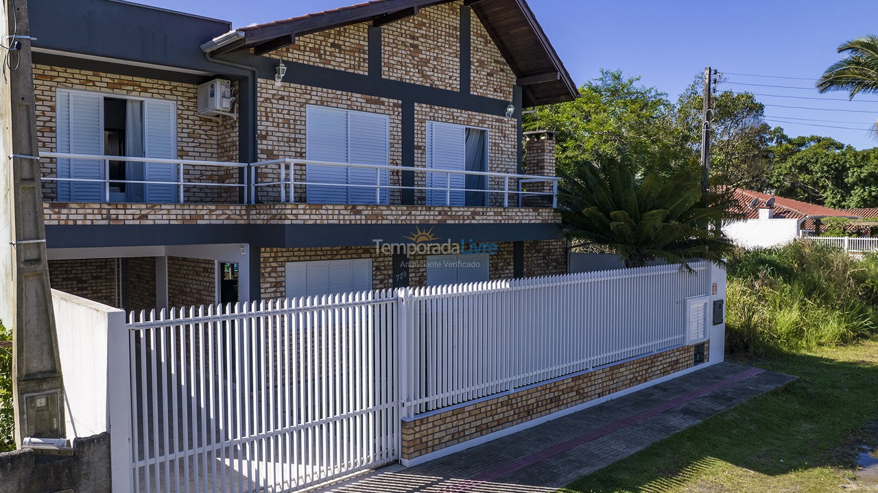 House for vacation rental in Bombinhas (Mariscal)