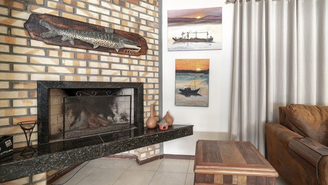 House with Pool in Mariscal - Bombinhas