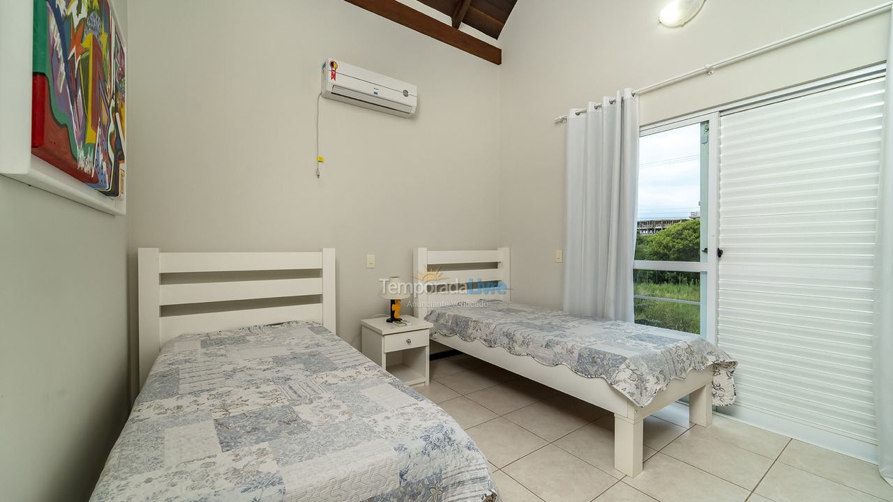 House for vacation rental in Bombinhas (Mariscal)