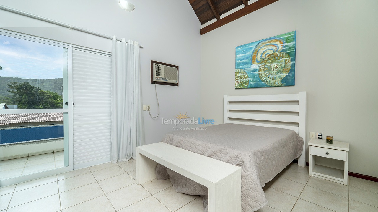 House for vacation rental in Bombinhas (Mariscal)