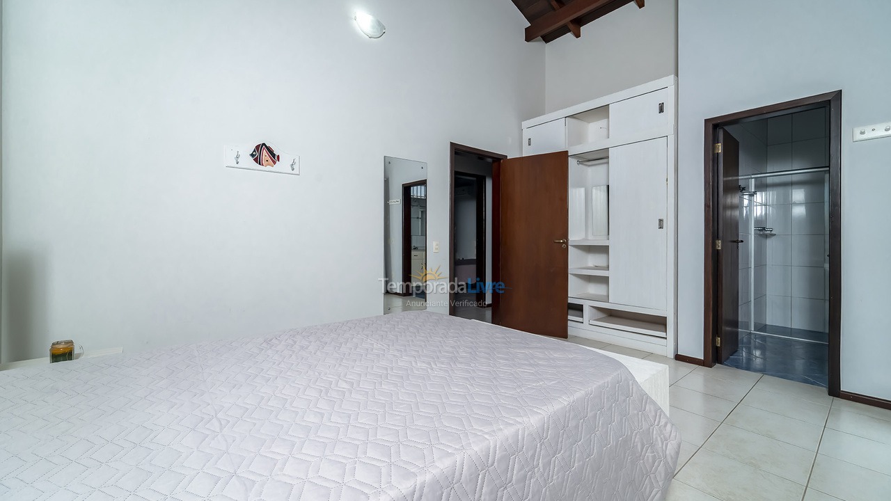 House for vacation rental in Bombinhas (Mariscal)