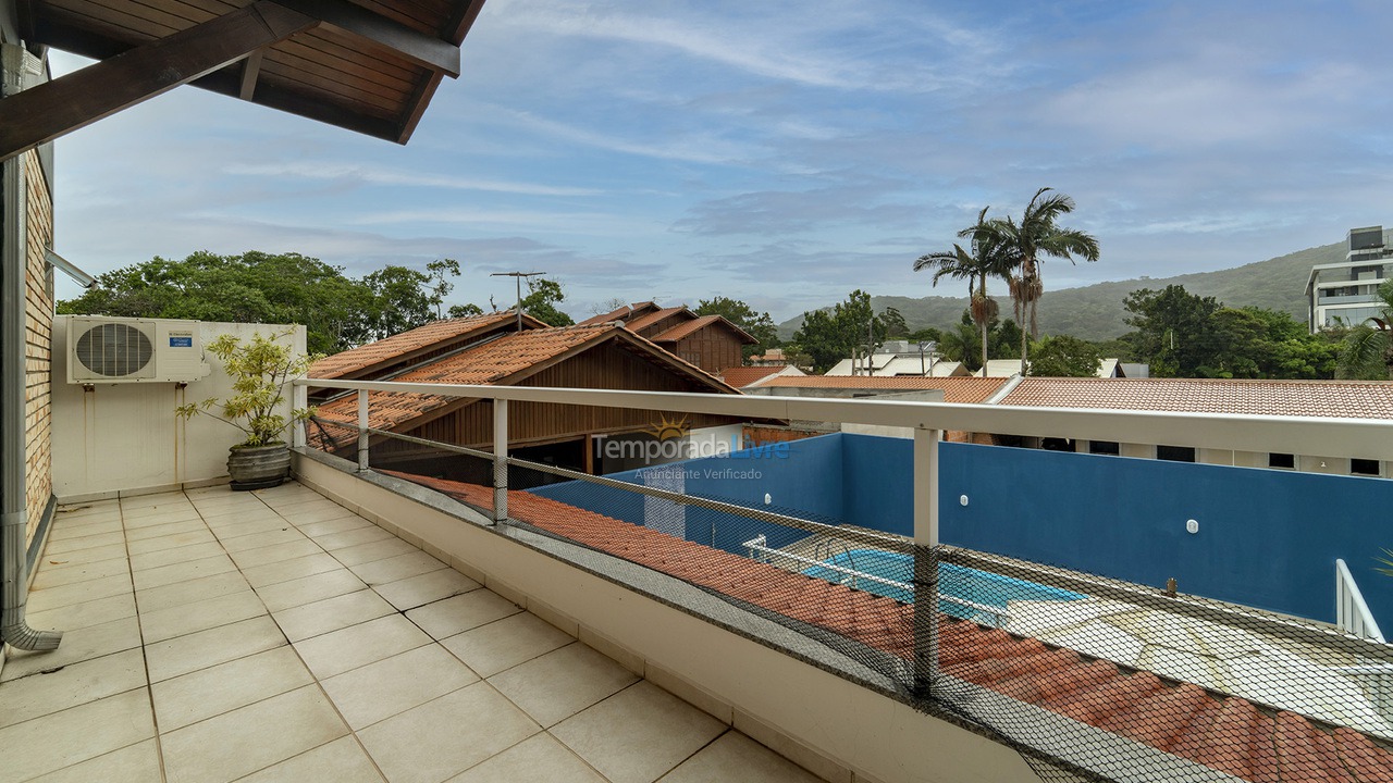 House for vacation rental in Bombinhas (Mariscal)