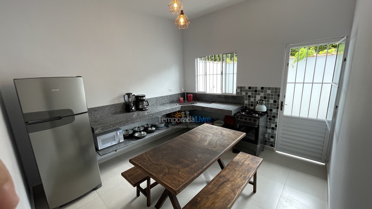 Apartamento para aluguel de temporada em Ubatuba (Lagoinha)