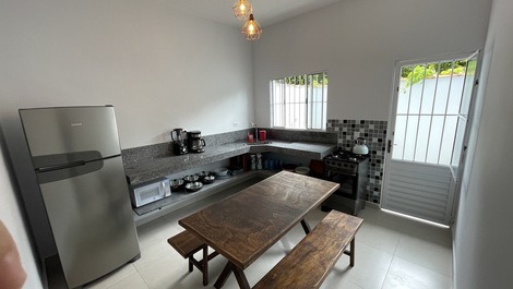 Cozinha vista do corredor