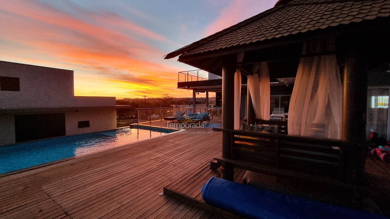 Casa para aluguel de temporada em Paranapanema (Riviera de Santa Cristina Xiii)