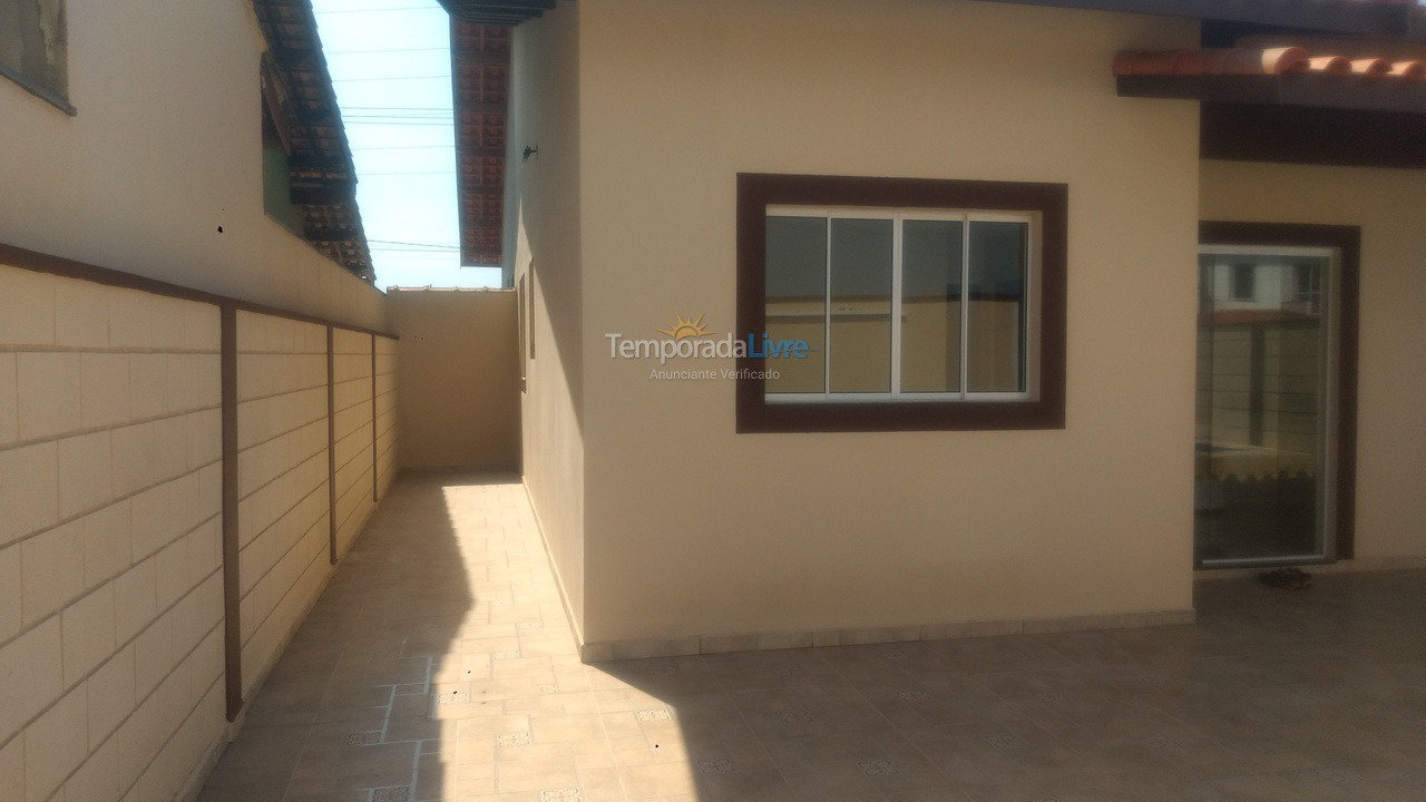 Casa para aluguel de temporada em Itanhaém (Balneário Tupy)