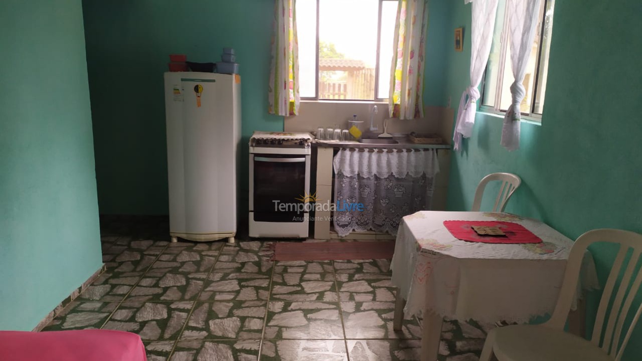 Casa para alquiler de vacaciones em Ubatuba (Camburi)