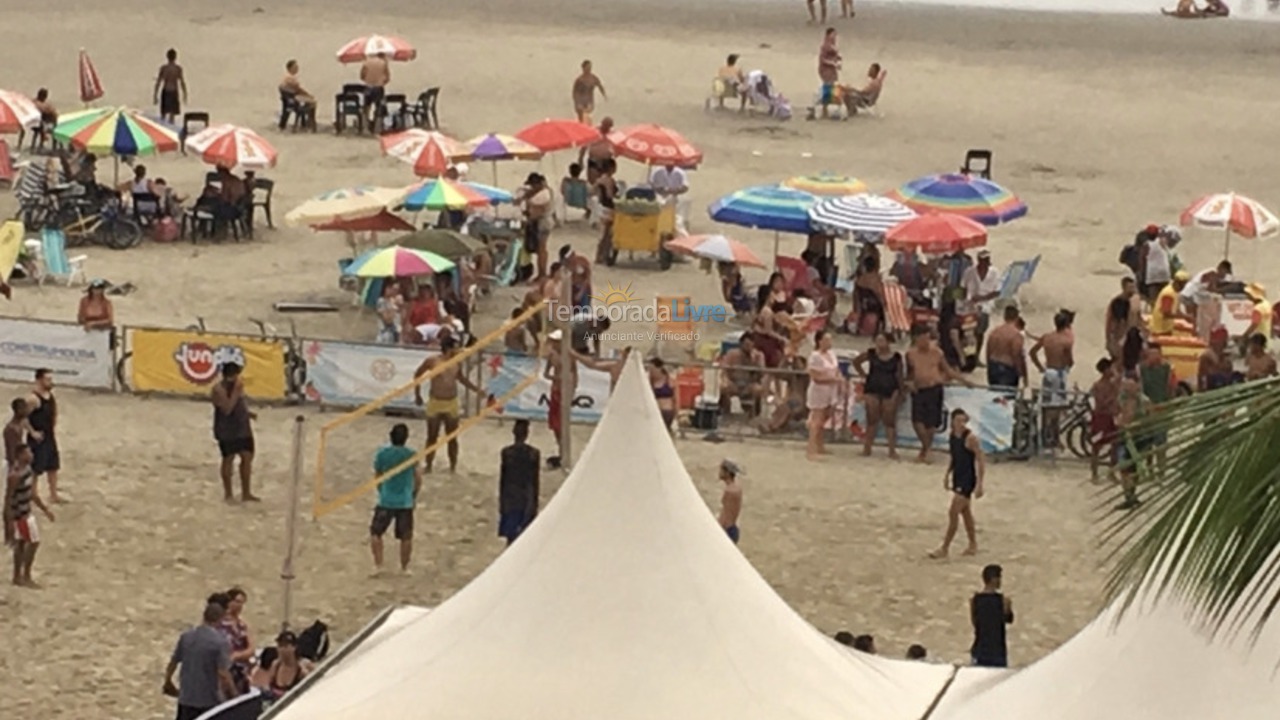 Apartamento para aluguel de temporada em Praia Grande (Praia do Caiçara)
