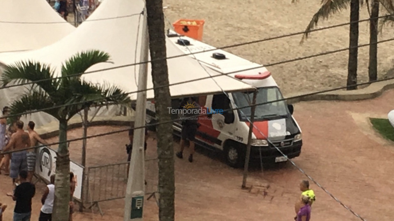 Apartamento para aluguel de temporada em Praia Grande (Praia do Caiçara)