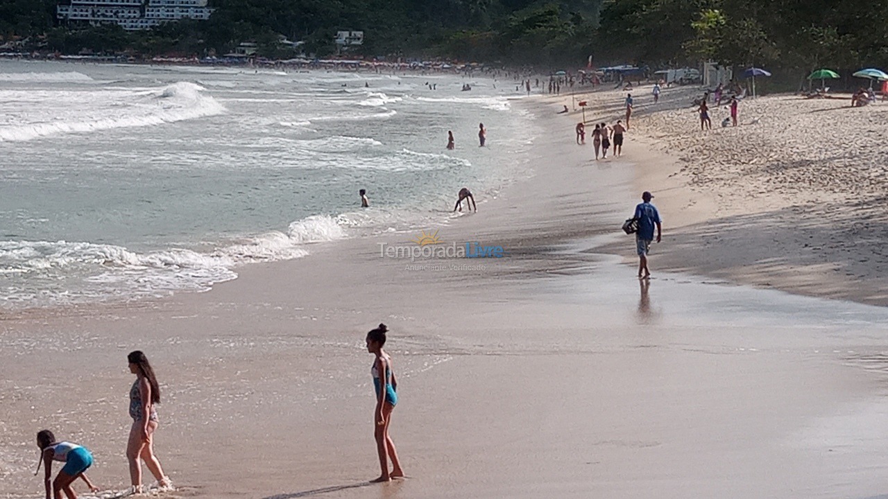 Apartment for vacation rental in Ubatuba (Praia das Toninhas)
